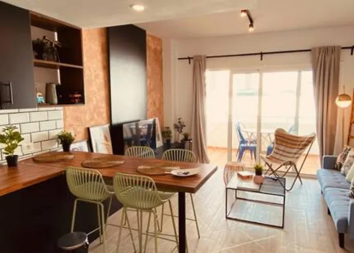 公寓 En El Corazon De Tenerife Sur Cristianos 洛斯克里斯蒂亚诺斯